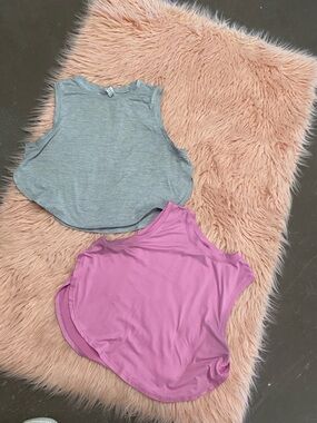 Women’s Sleeveless Tank Top